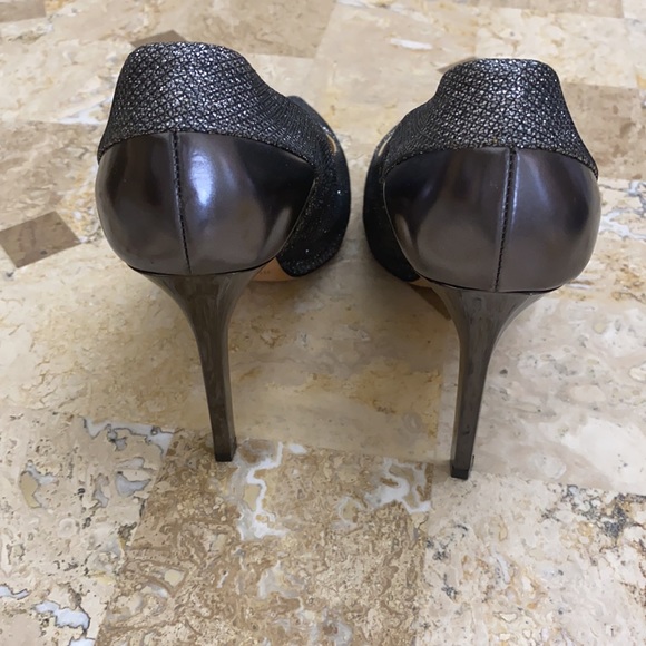 Jimmy Choo, 4” heel, fabric metallic with pewter leather & heel. Size 38… - Picture 2 of 4